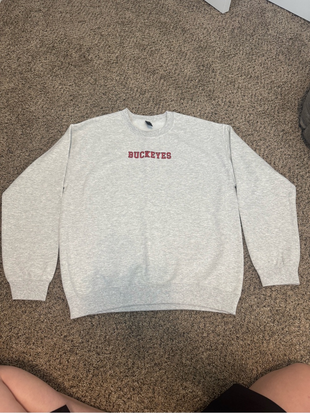 NWOT Buckeyes embroidered crew neck